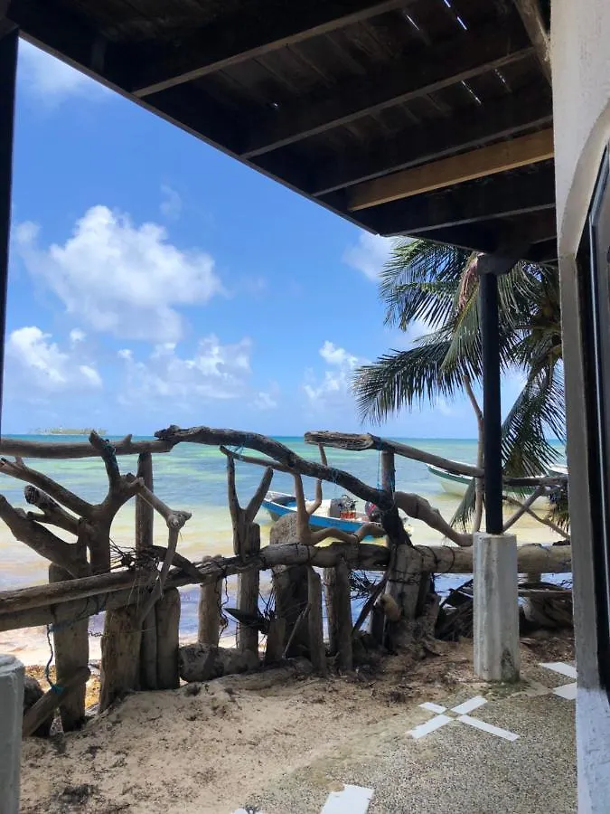 فندق مبيت وإفطار San Andrés Bugry Beach Hostel