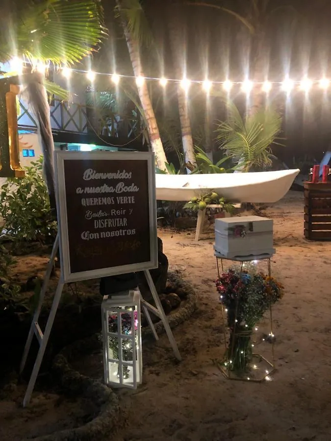 San Andrés Bugry Beach Hostel فندق مبيت وإفطار