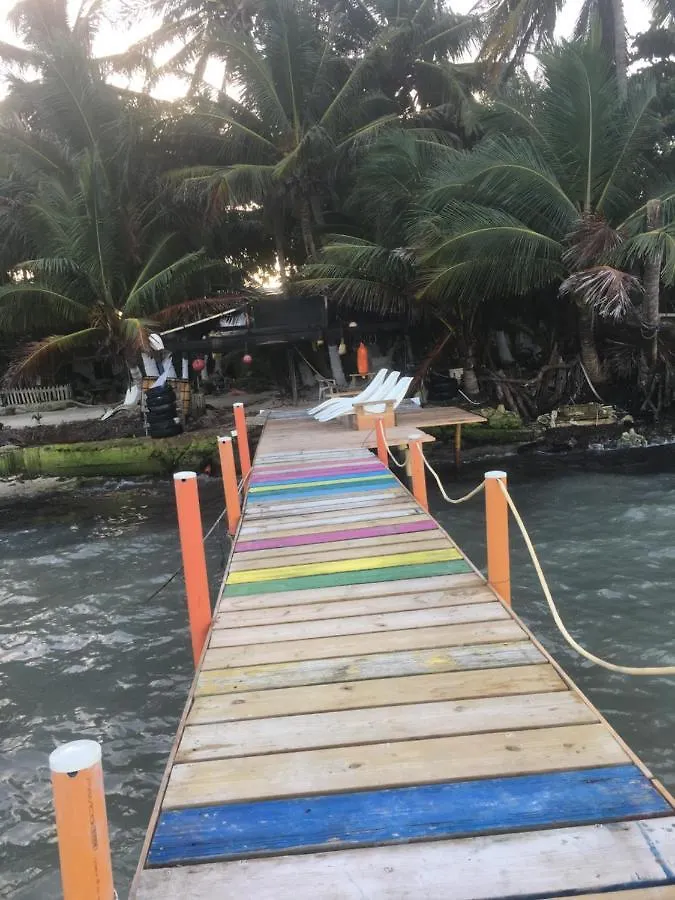 Bugry Beach Hostel San Andrés 0*,  Colombia