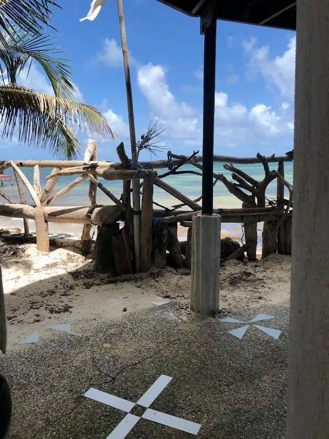 Bugry Beach Hostel San Andrés 0*,