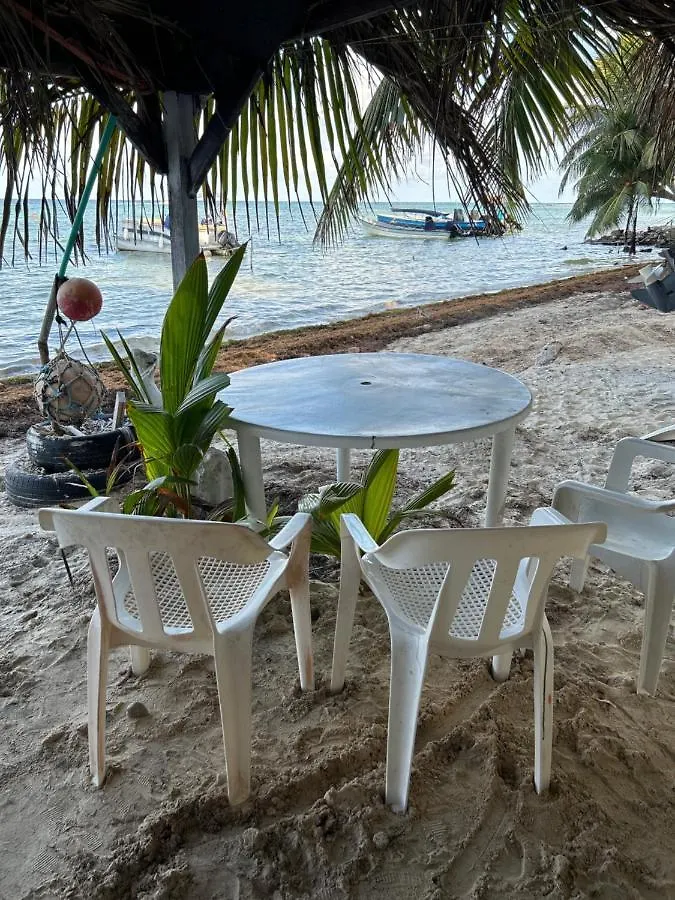 Bugry Beach Hostel San Andrés