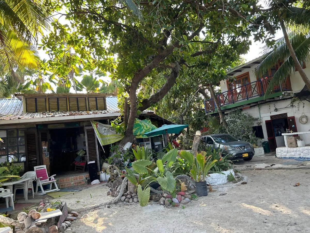 Bed & Breakfast Bugry Beach Hostel San Andrés Colombia